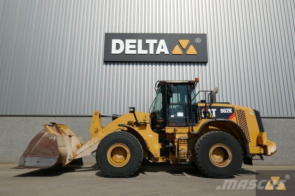 CAT 962K لوادر بعجل