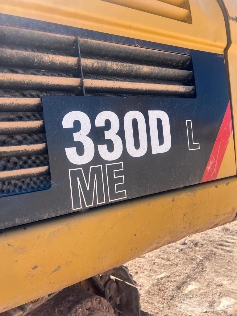 CAT 330 D L ME حفارات زحافة