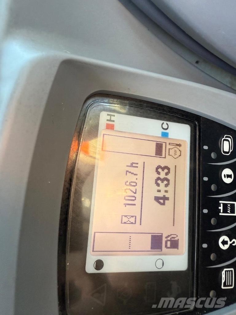 Kubota KX080-4 حفارات وسط 7 طن - 12 طن