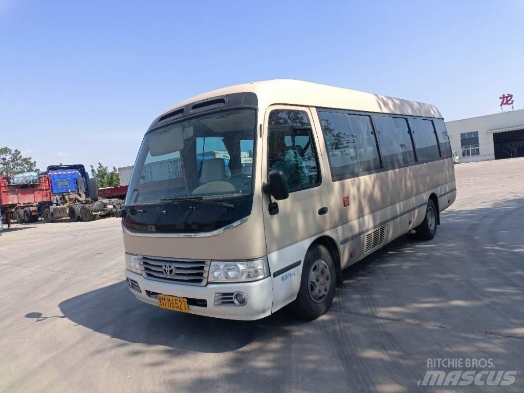 Toyota Coaster Bus حافلة صغيرة