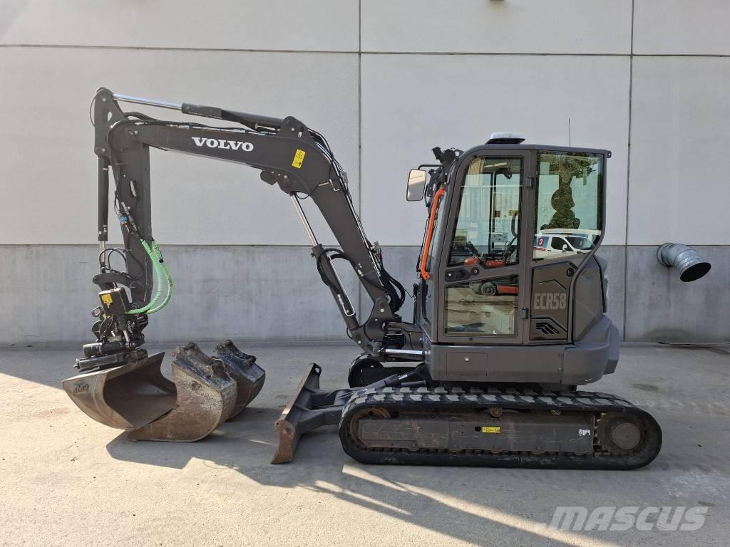 Volvo ECR 58 F حفارات صغيرة أقل من 7 طن (حفارات صغيرة)