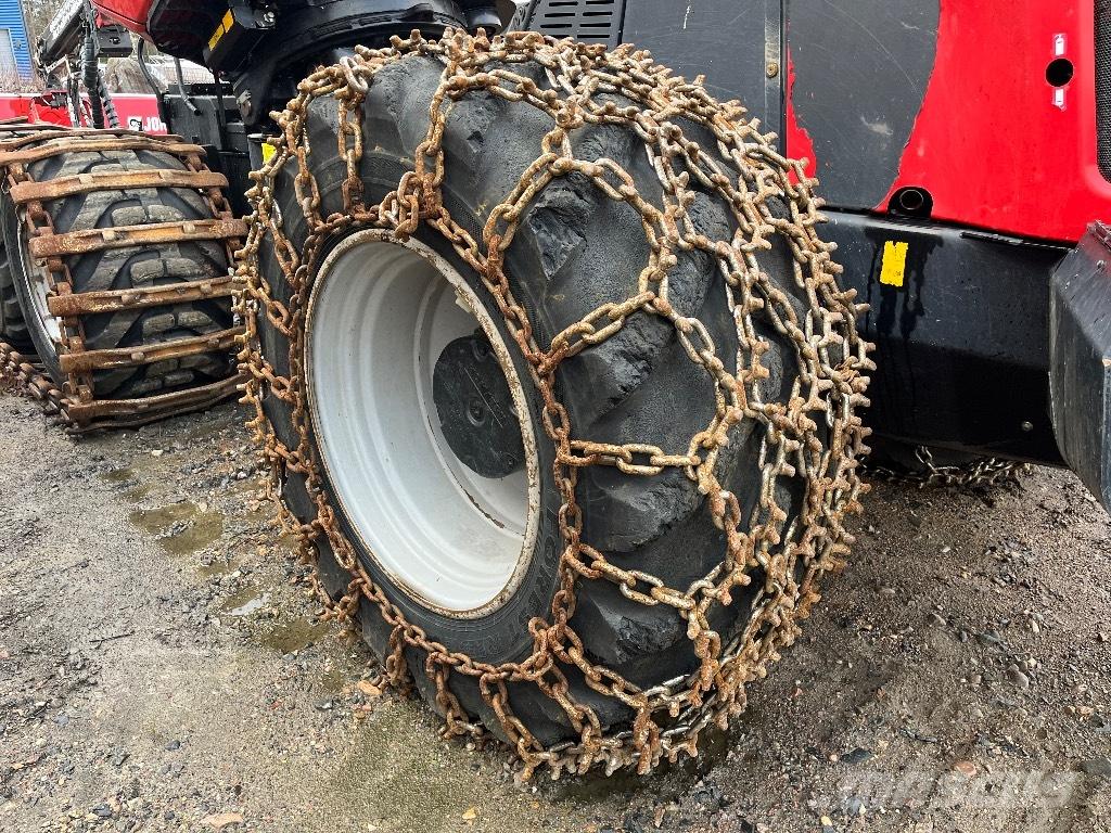 Komatsu 931 حصادات