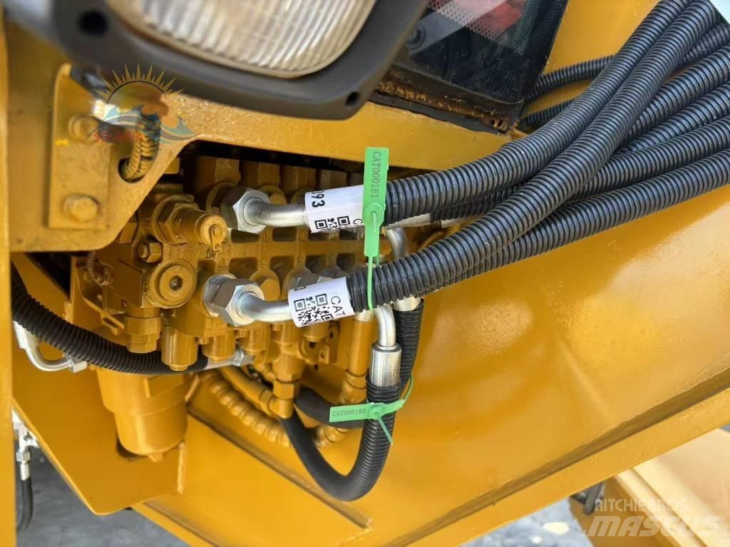 CAT 12G معدات تمهيد الطرق