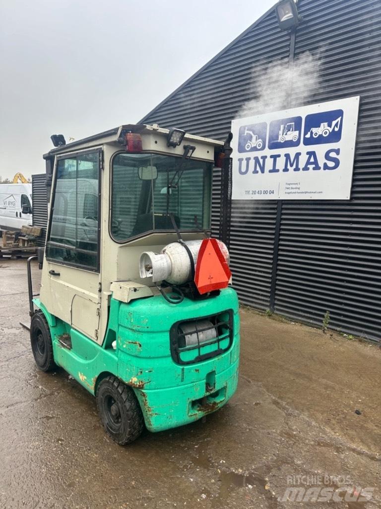 Mitsubishi FG 15 شاحنات LPG
