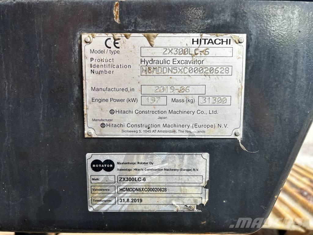 Hitachi ZX 300 LC-6 حفارات زحافة