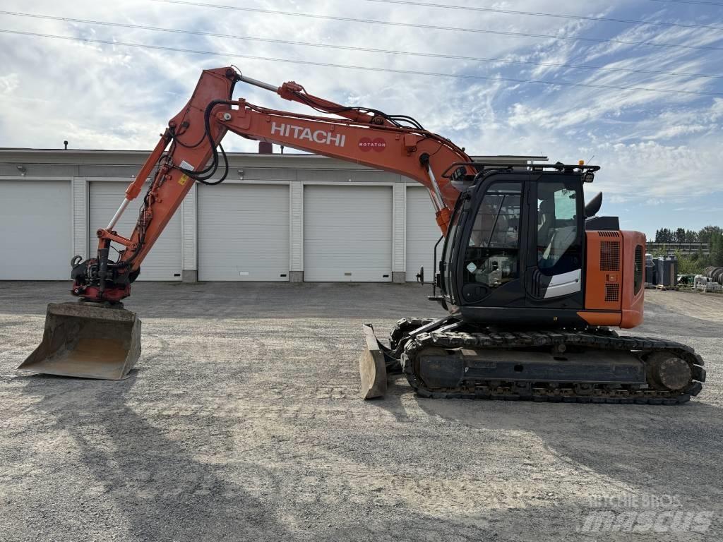 Hitachi ZX 135 US-6 حفارات زحافة