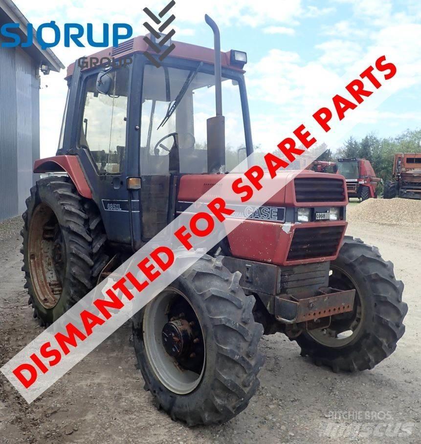Case IH 685 الجرارات