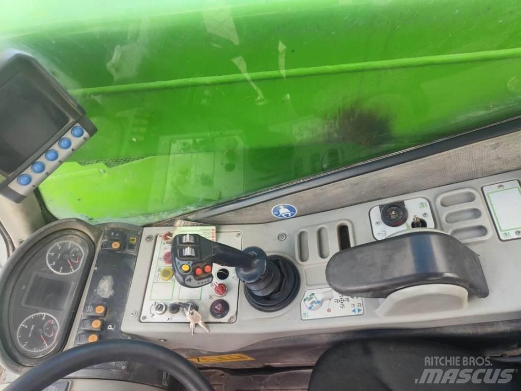 Merlo P 40.7 معدات مناولة لأغراض الزراعة