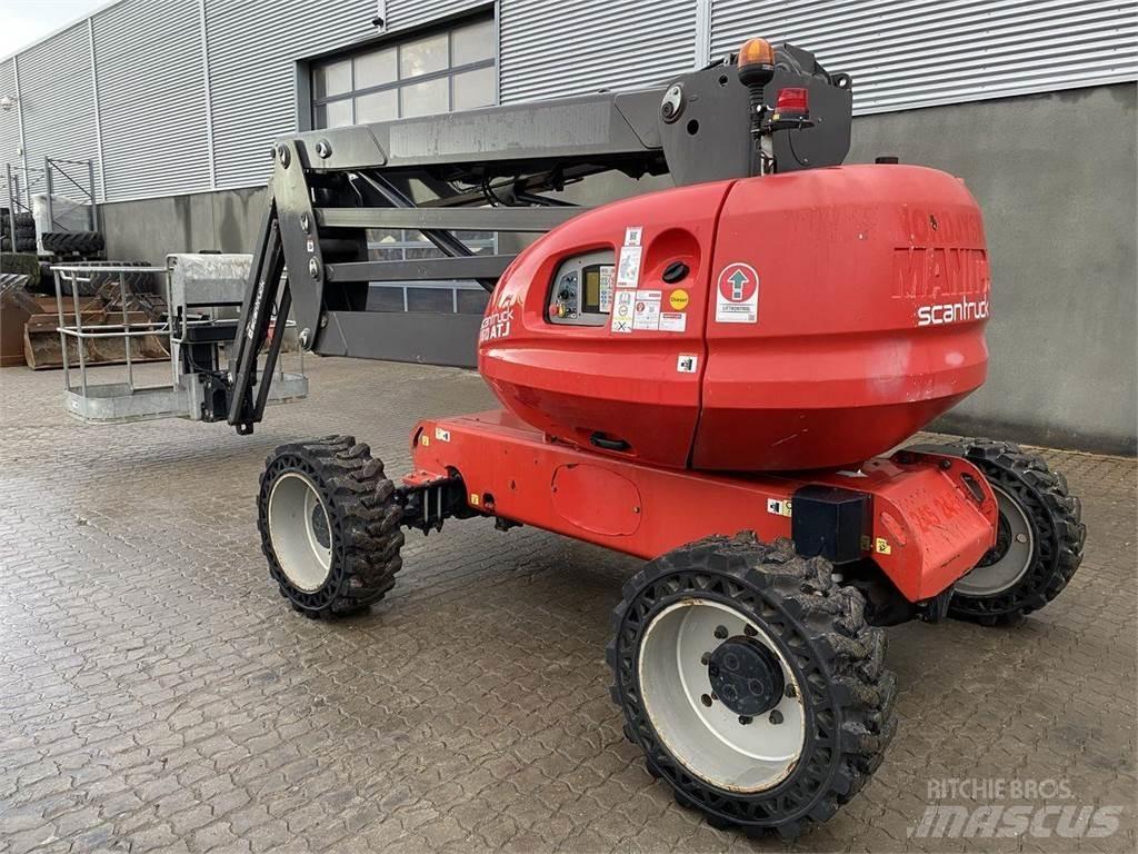 Manitou 160ATJ RC رافعات سلة مفصلية