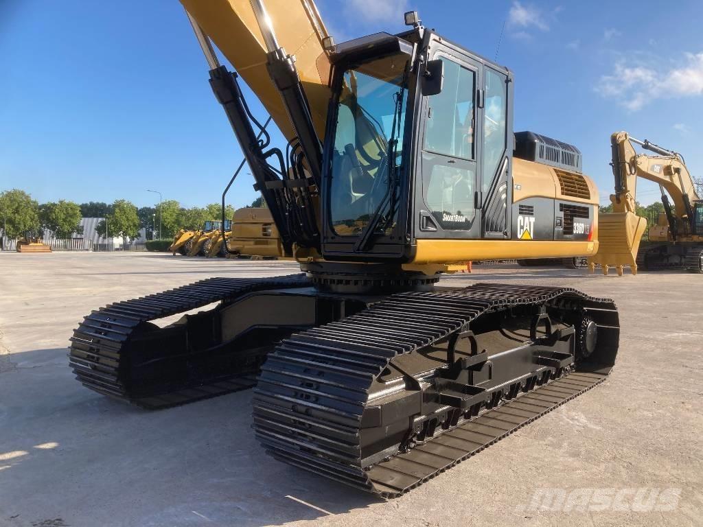 CAT 336D Long Reach حفارات طويلة الذراع