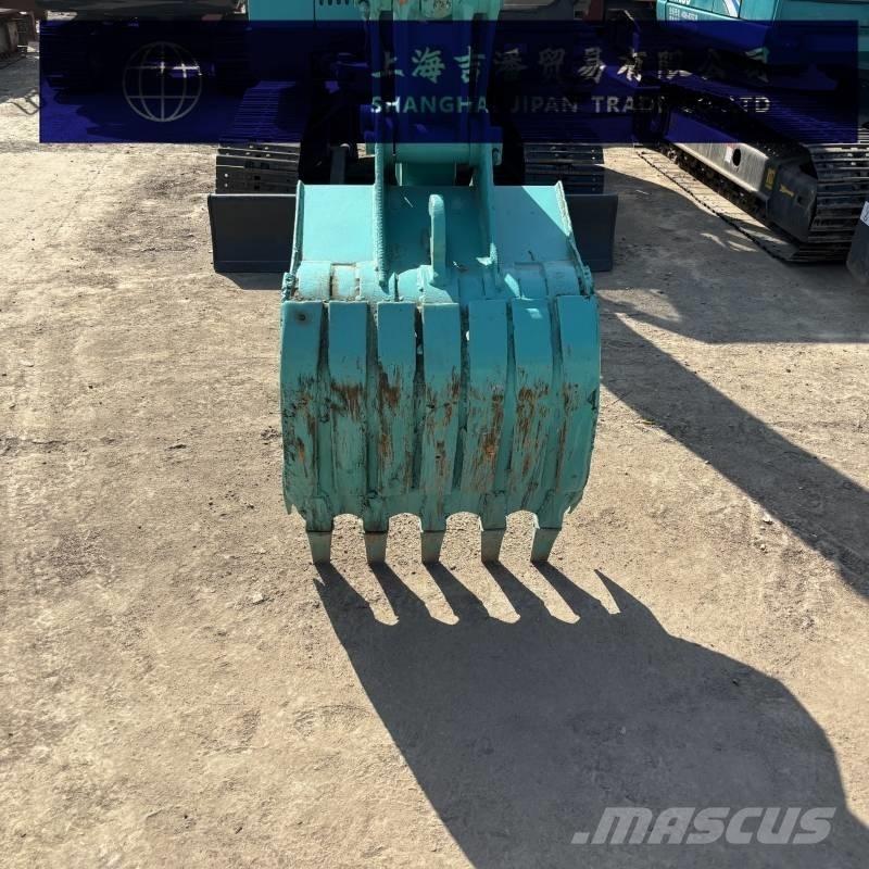 Kobelco SK 60 حفارات زحافة