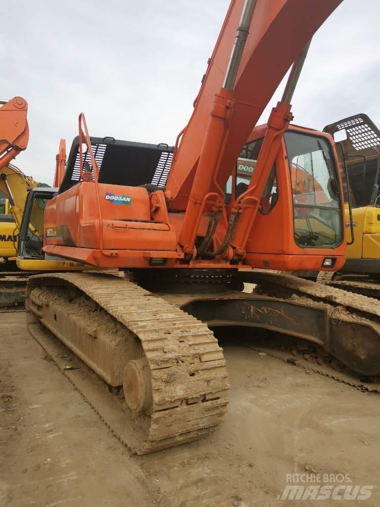 Doosan DH 370 LC-7 حفارات زحافة