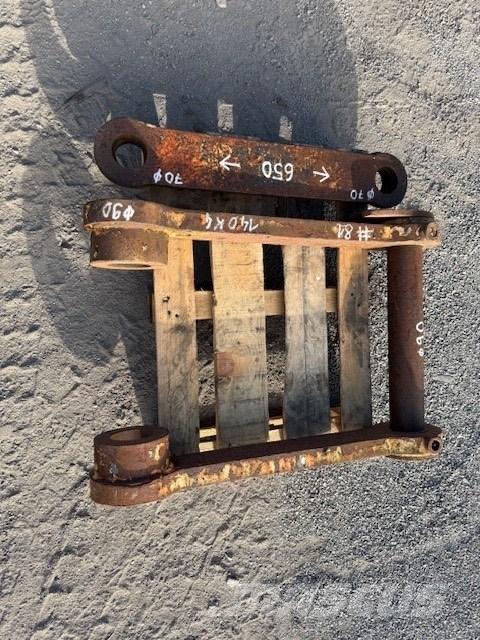 CNH EXCAVATOR LINKS جرافات عكسية