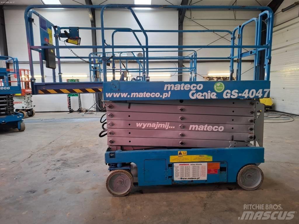 Genie GS 4047 رافعات مقصية الشكل