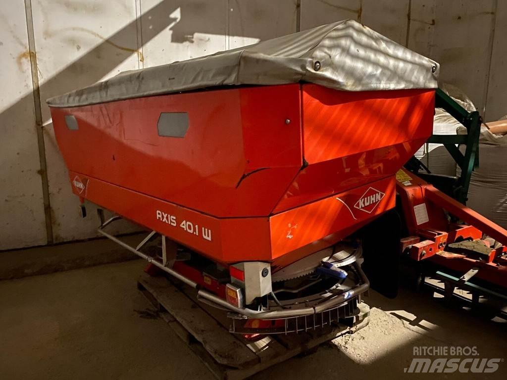 Kuhn Axis 40.1 W معدات فرد المواد المعدنية