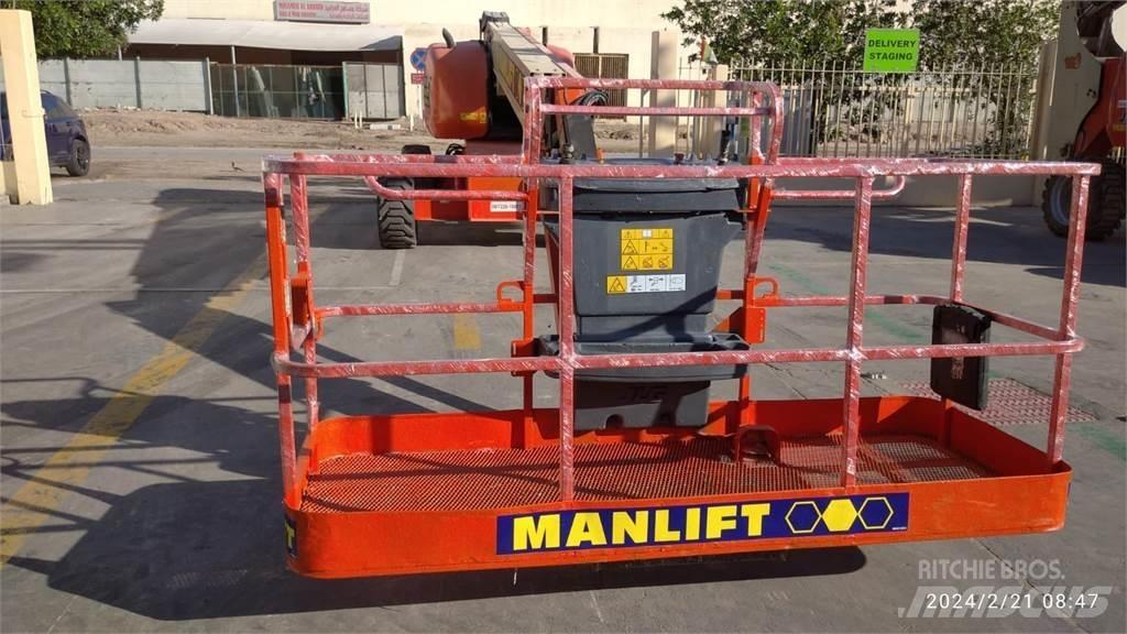 JLG 660SJ رافعات سلة تلسكوبية