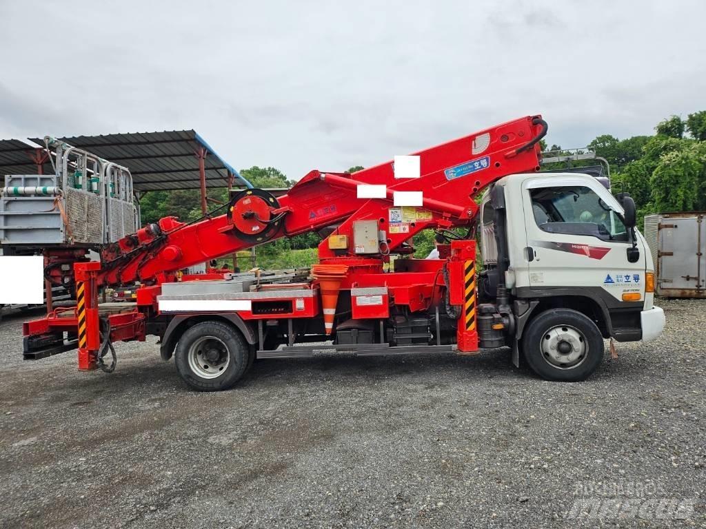 Horyong SKY 2804N المنصات الهوائية المثبتة على شاحنة