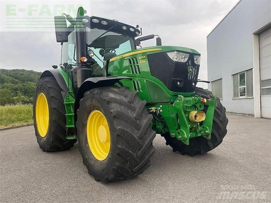 John Deere 6215r الجرارات