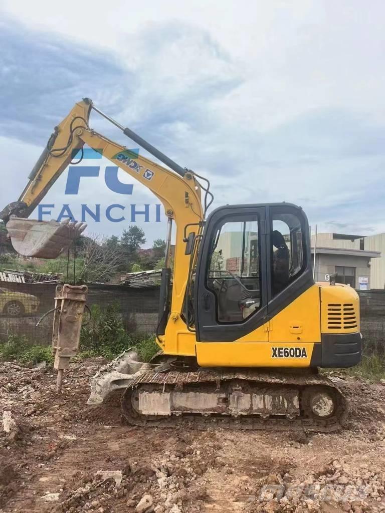 XCMG XE 60 DA حفارات زحافة