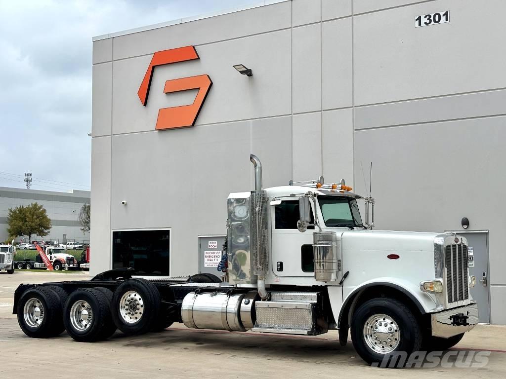 Peterbilt 388 وحدات الجر
