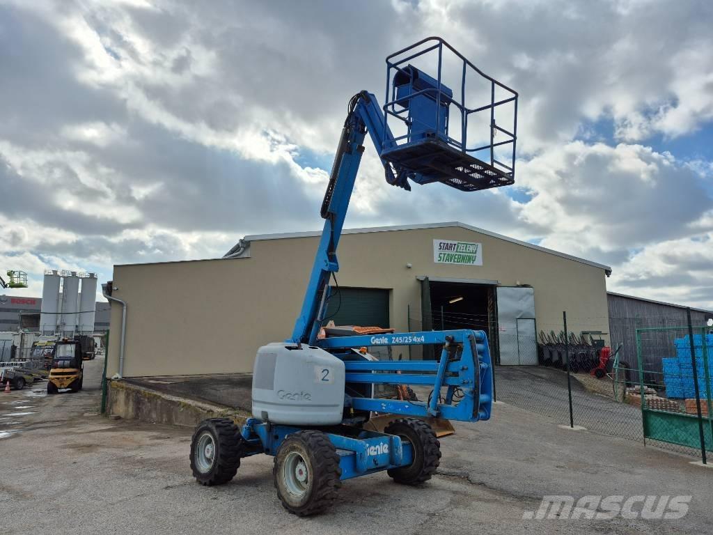 Genie Z 45/25 رافعات سلة مفصلية