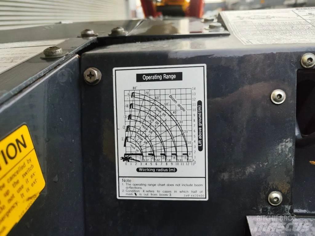 Maeda MC 305 رافعات صغيرة