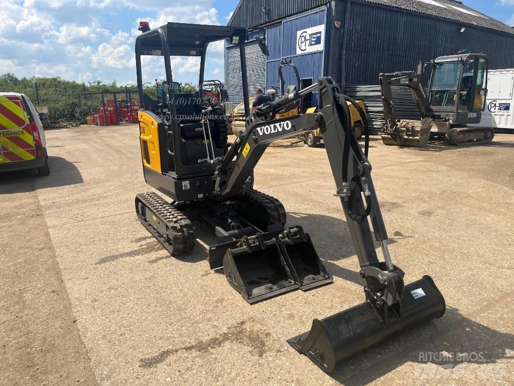Volvo EC 18 E حفارات صغيرة أقل من 7 طن (حفارات صغيرة)