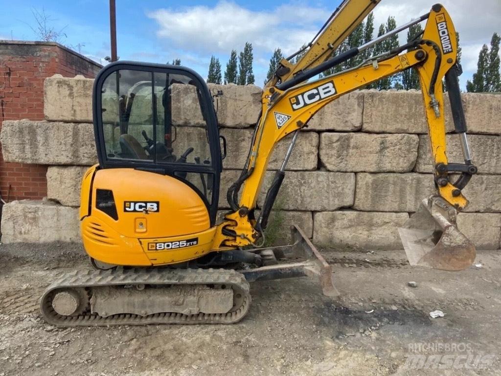 JCB 8025 ZTS حفارات صغيرة أقل من 7 طن (حفارات صغيرة)