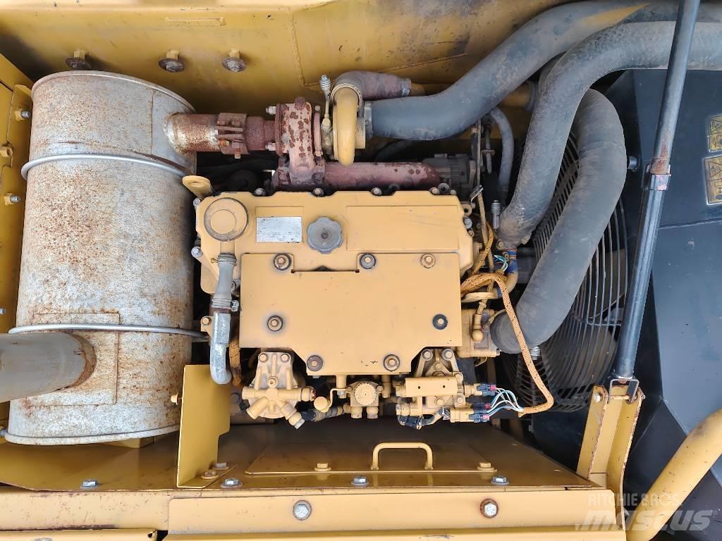 CAT 315 D2 حفارات زحافة