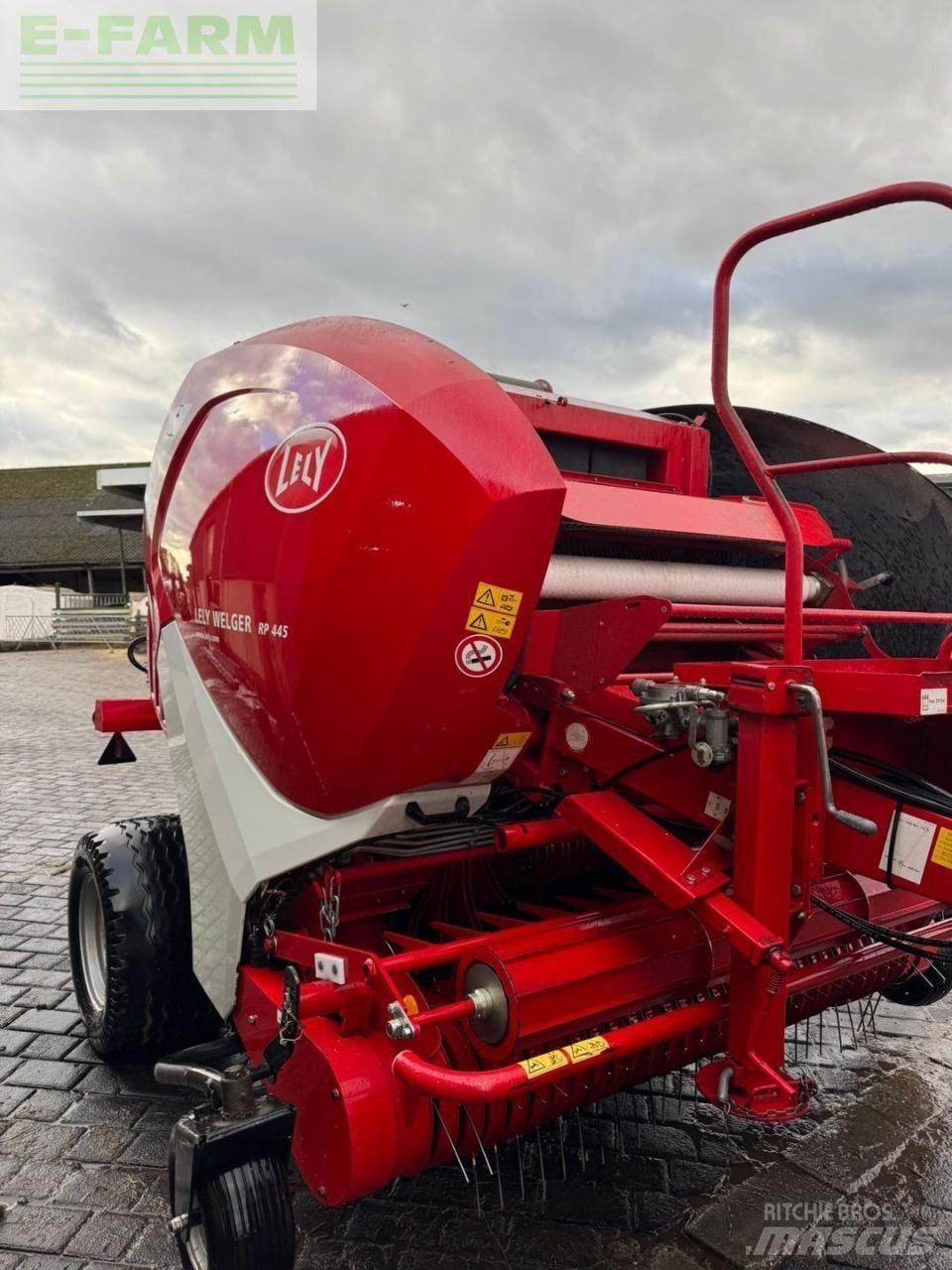 Lely RP 445 محزمات مربعة
