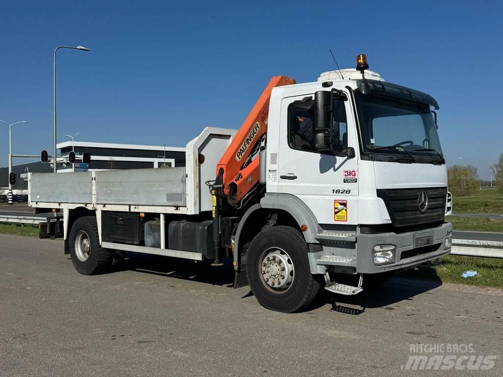 Mercedes-Benz 1828 شاحنات قلابة