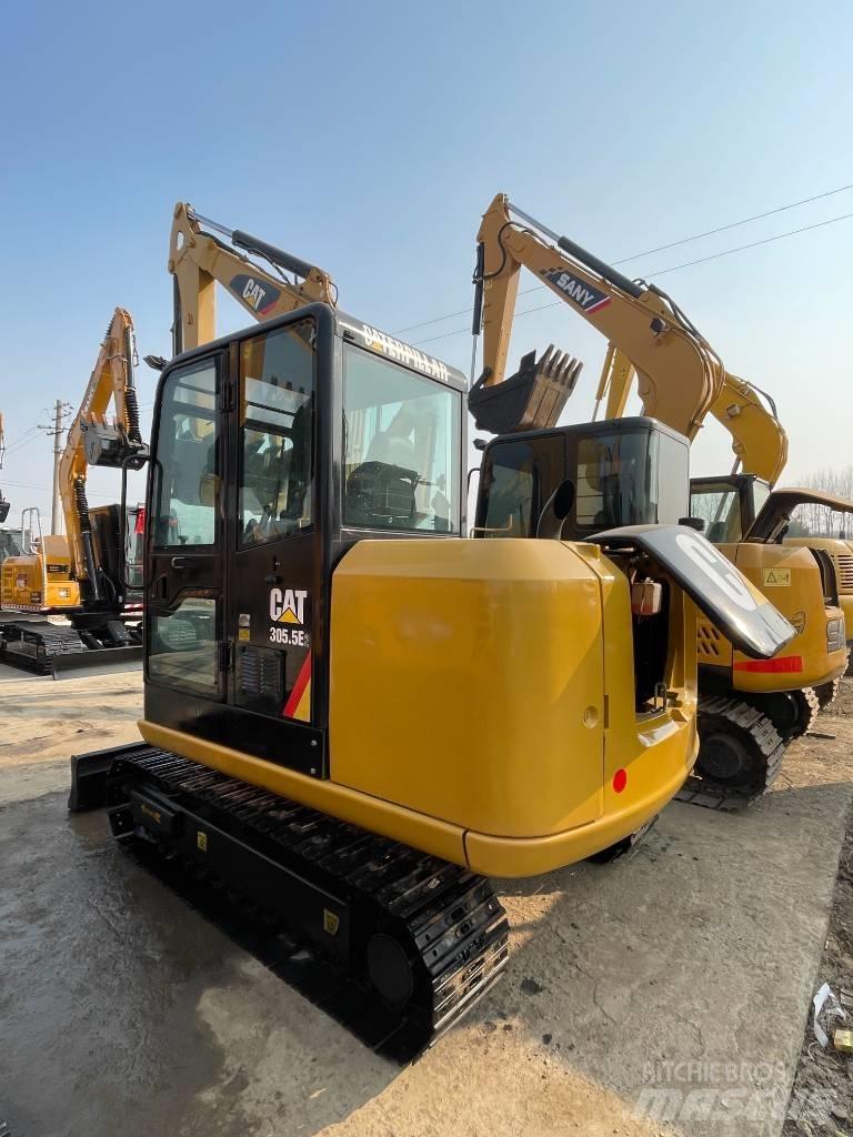 CAT 305.5 حفارات صغيرة أقل من 7 طن (حفارات صغيرة)