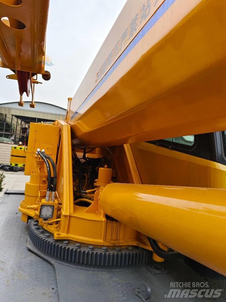 XCMG XCT 25L5_1 رافعات صالحة لكل أنواع الطرق