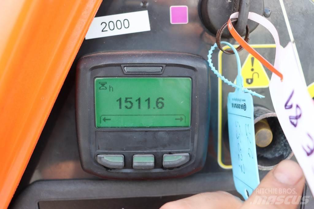 JLG 520AJ رافعات سلة مفصلية