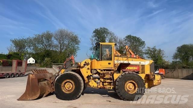 Volvo L 180 C لوادر بعجل