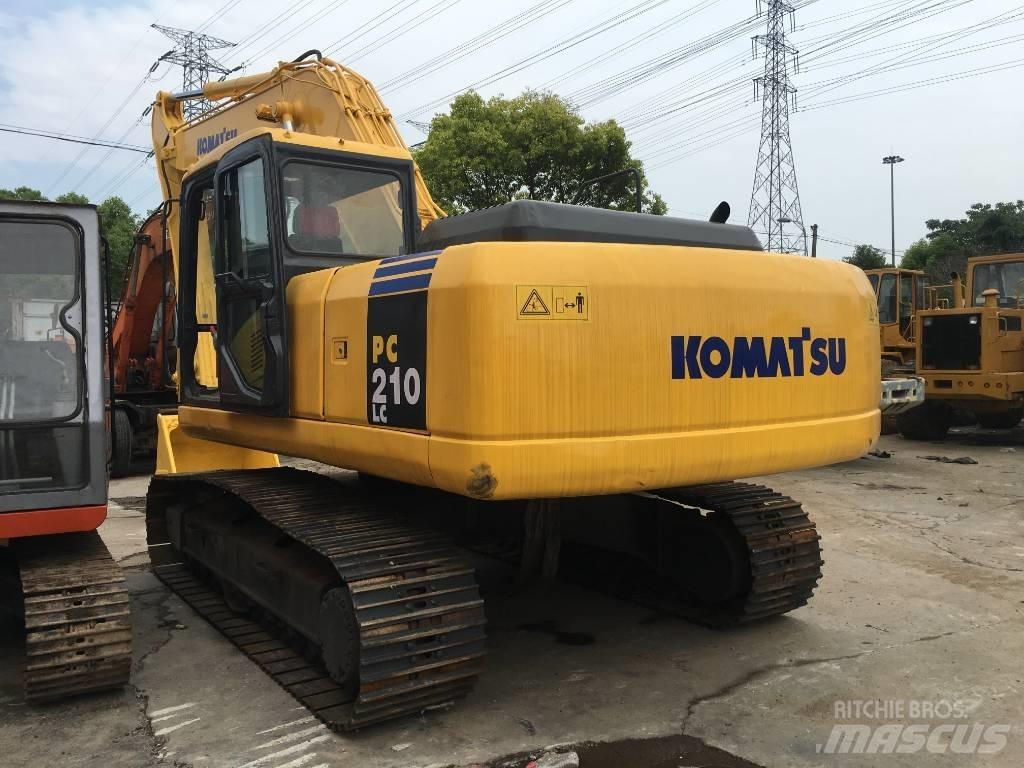 Komatsu PC 210-7 حفارات زحافة