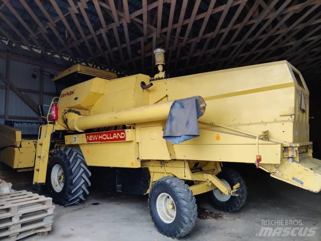 New Holland 8030 حصادات