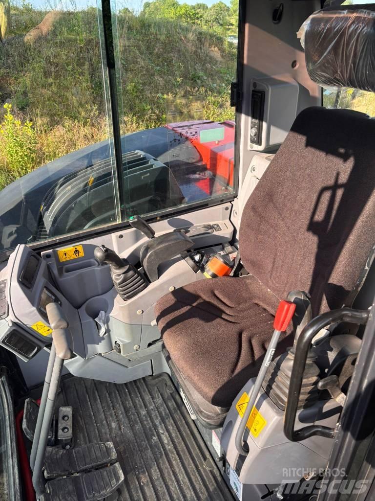 Kubota KX 080-4 حفارات صغيرة أقل من 7 طن (حفارات صغيرة)