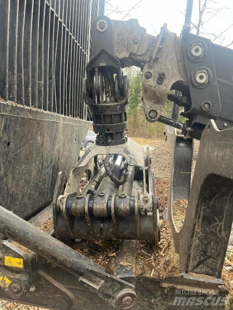 Komatsu 875 شاحنات