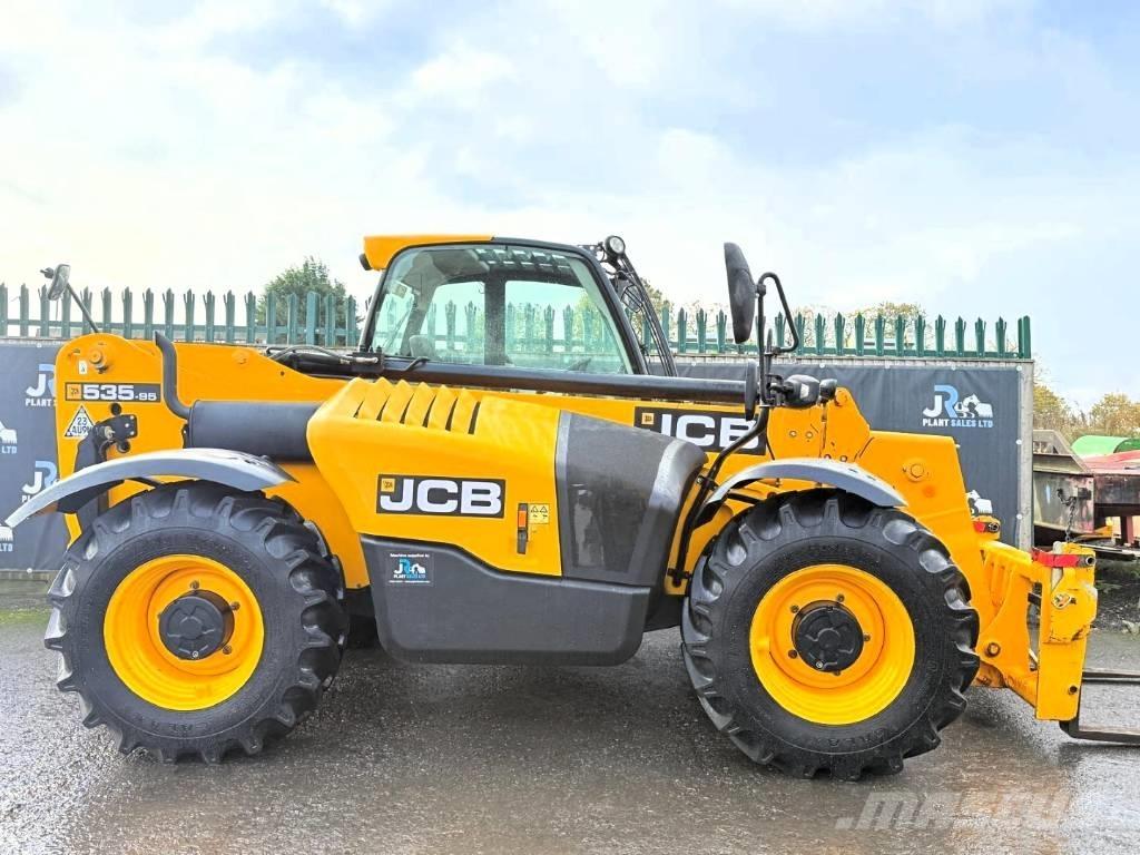 JCB 535-95 مناولات متداخلة