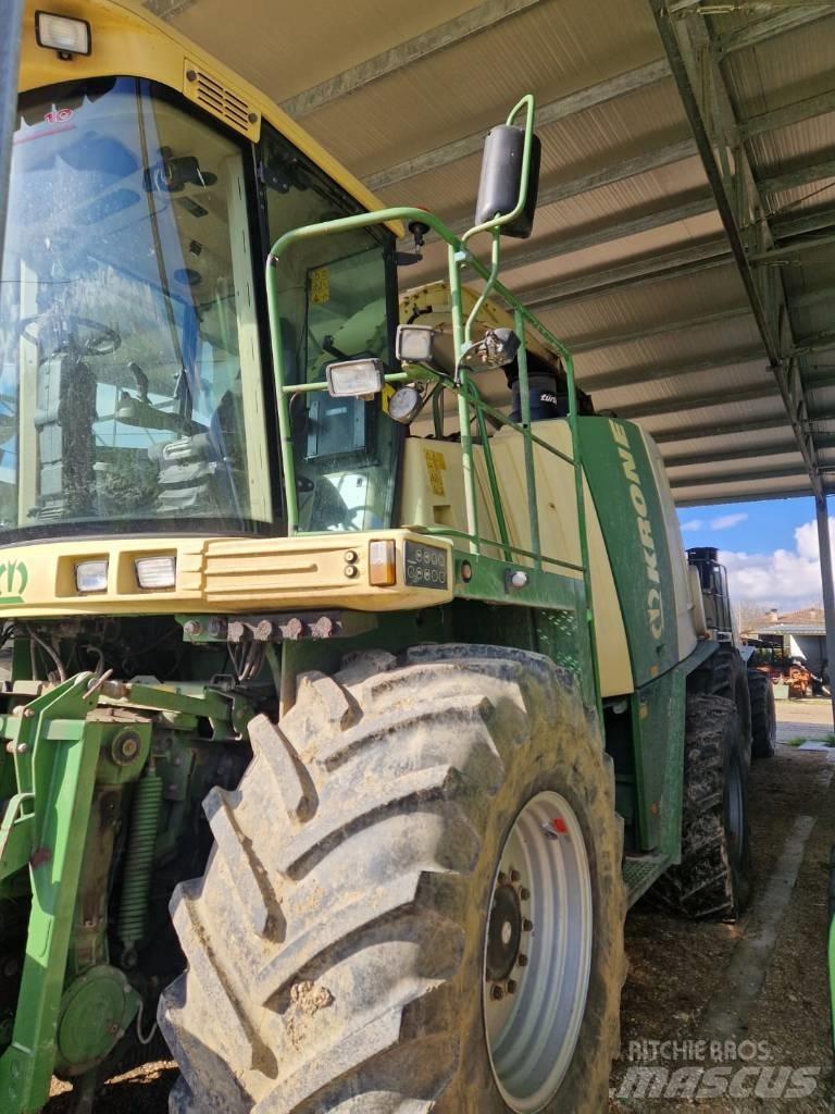 Krone Big X 800 علافات ذاتية الدفع