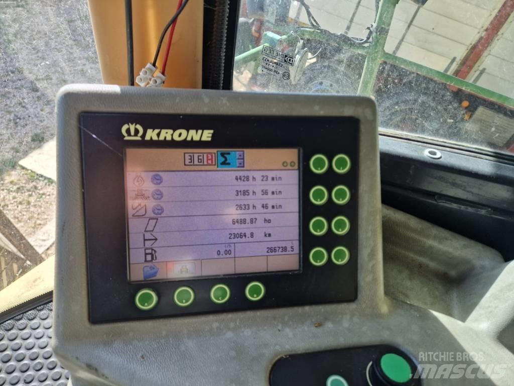 Krone Big X 800 علافات ذاتية الدفع