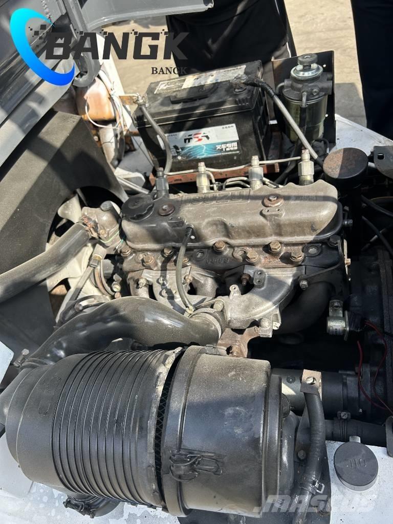 TCM FD30T3C شاحنات الديزل