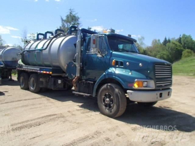 Ford LT 9513 شاحنات ذات صهاريج