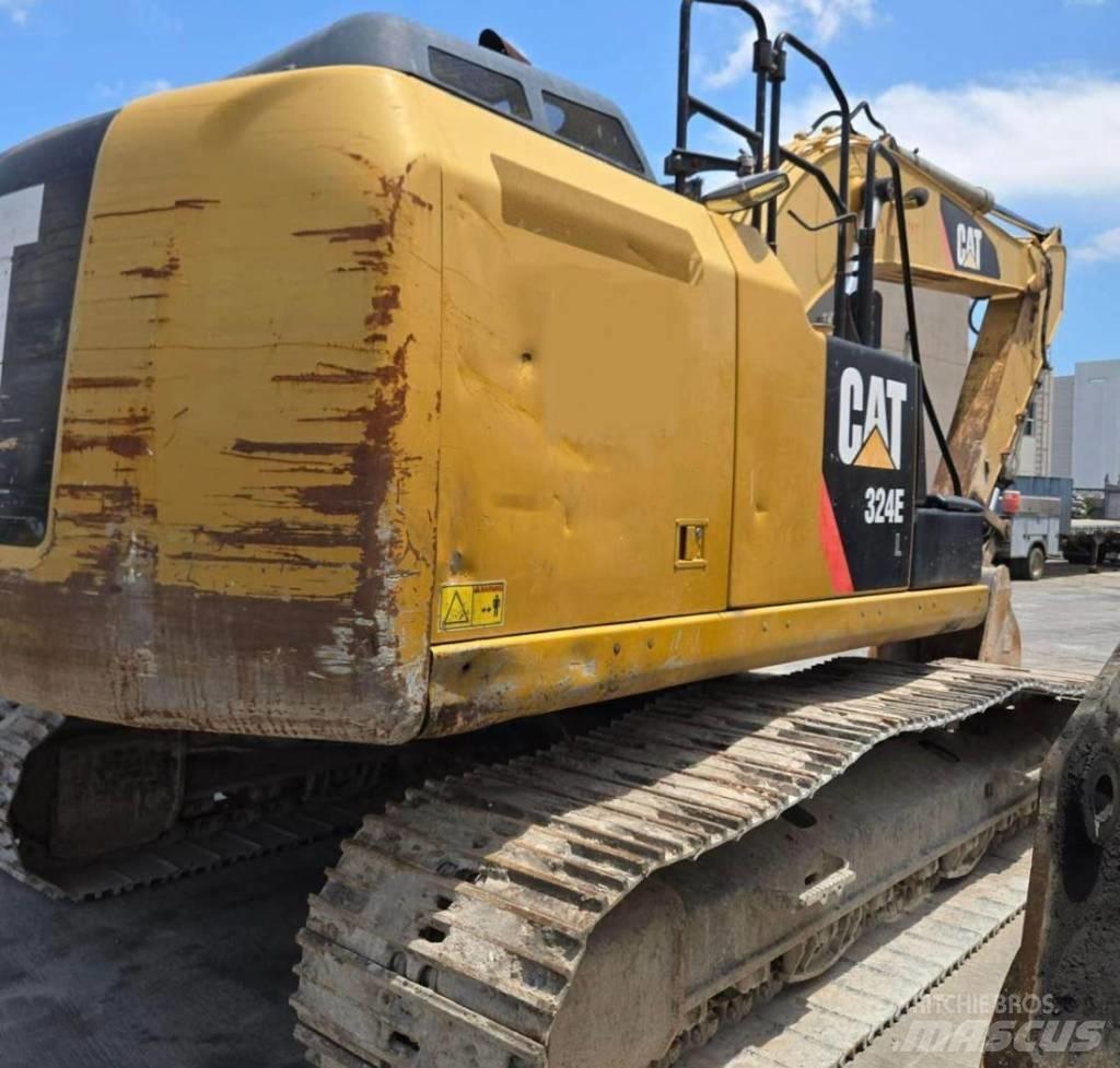 CAT 324 EL حفارات زحافة