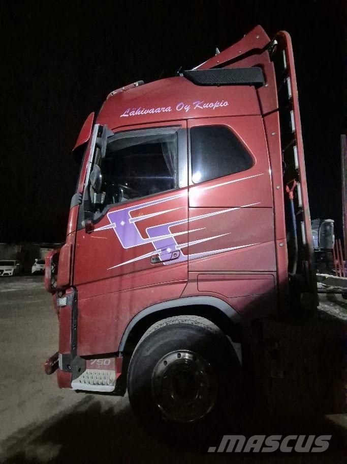 Volvo FH16 750 8x4 شاحنات أشجار