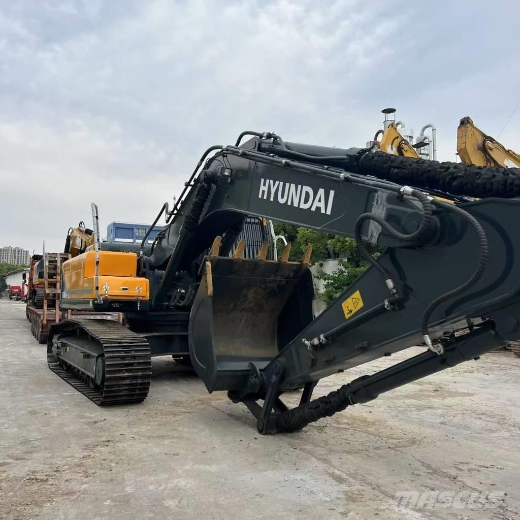 Hyundai R330LC-9T حفارات زحافة
