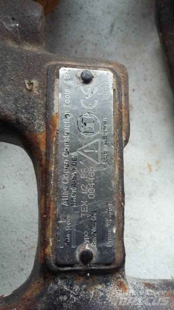 Atlas Copco TEX 250 مطارق / كسارات