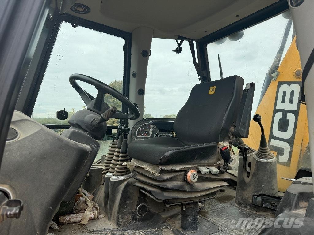 JCB 3 CX SM لوادر ذات جرافات عكسية