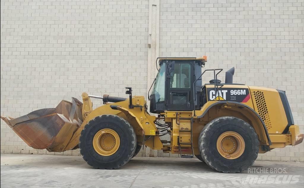 CAT 966MXE لوادر بعجل